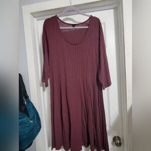Burgundy Ribbed Long Sleeve Dress